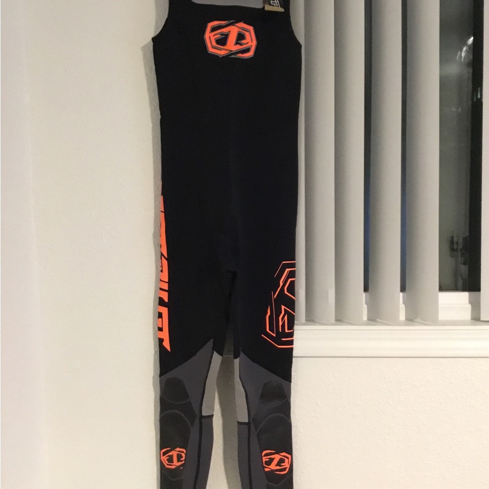 Wetsuit